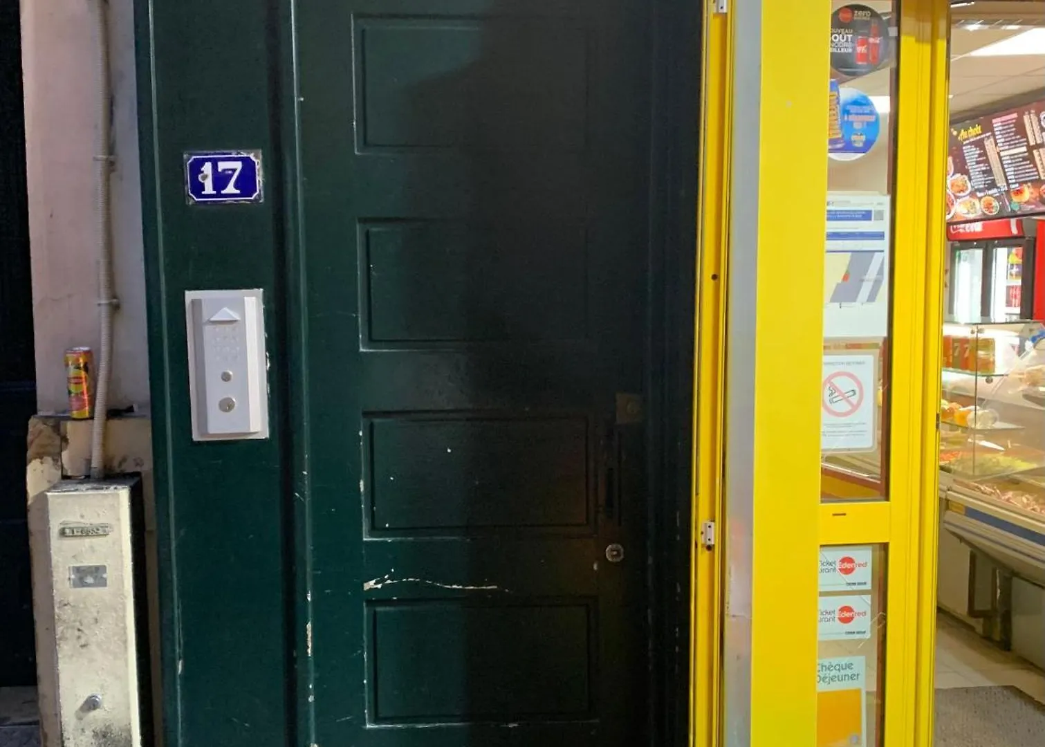 Au Centre De Paris